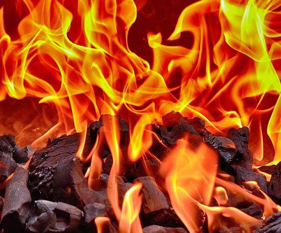fire-3614029_960_720